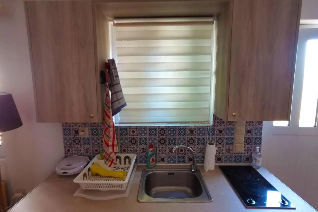 Cosy Guest House With Private Yard Saronida 외부 사진